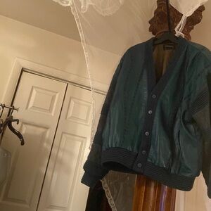 Classic Bomber jacket leather and goatskin green